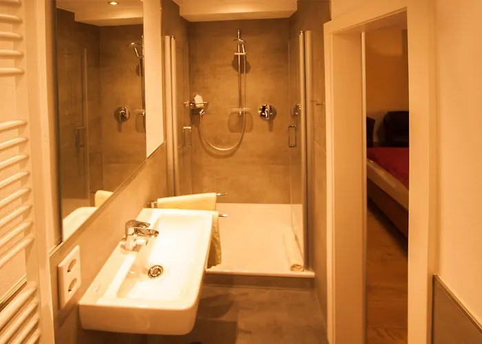 Konukevi Landgasthof Schneider, Westfeld 3*